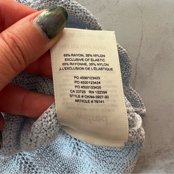 🍉 Aritzia Wilfred Halter Tank Baby Blue Scallop Trim Small - Picture 4 of 6